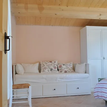 Il Granaio Di Colle Vichinano Feriehus Fabriano