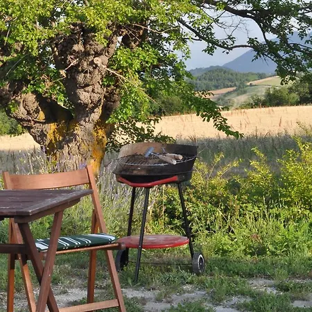 Feriehus Il Granaio Di Colle Vichinano
