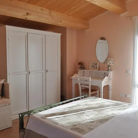 Il Granaio Di Colle Vichinano Feriehus